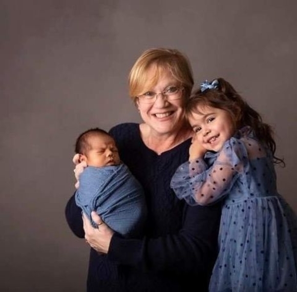 Meet your Posher, Tammy - Picture 1 of 1